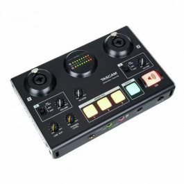   Tascam US-42