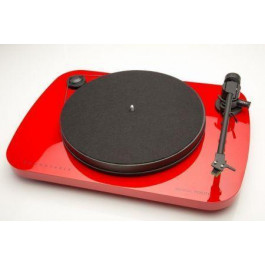 Musical Fidelity Round Table Red