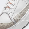 Nike Кросівки Blazer Low Platform DJ0292-103 р.38,5 US 7,5 24,5 см білий - зображення 7