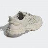 Adidas Жіночі кросівки  Originals Ozweego W GY6177 40.5 (7UK) 25.5 см Cbrown/Feagry/Wonwhi (4065419758979) - зображення 4