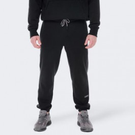 New Balance Чорні чоловічі спортивнi штани  Essentials Winter Pant nblMP33518BK