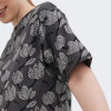 PUMA Чорна жіноча футболка  ESS+ BLOSSOM AOP Tee 679493/01 - зображення 4
