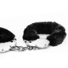 LoveToy Наручники з мехом чорні Fluffy Hand Cuffs, Black (IODU-310396) - зображення 5