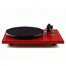   Rega P6 Red