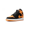 Nike Кросівки  1 Mid Vivid Black/Orange FJ4924-008 40 - зображення 3