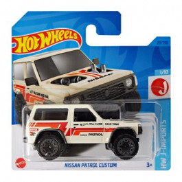   Hot Wheels Nissan Patrol Custom J-Imports 1:64 HKG23 Tan