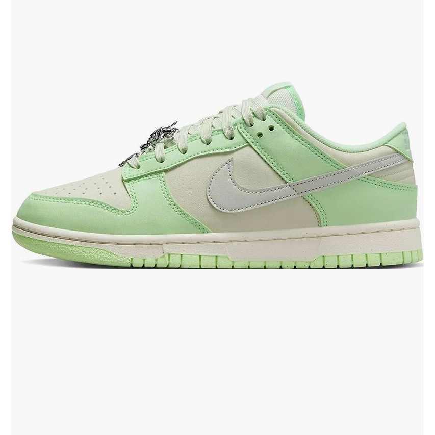 Nike Кросівки  Dunk Low Next Nature Green FN6344-001 38.5 - зображення 1