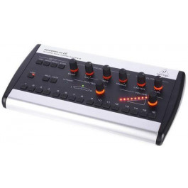   Behringer Powerplay P1