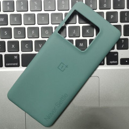   OnePlus 10 Pro Silicone Case Bumper Alpine Green