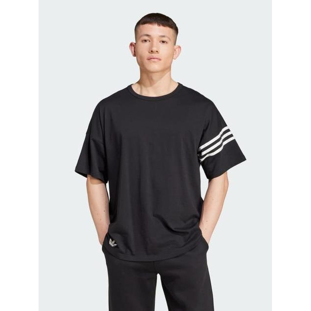 Adidas Футболка бавовняна чоловіча  Originals Neu C Tee IW0972 S Чорна (4067896883113) - зображення 1