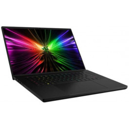   Razer Blade (RZ09-0510SEN3-R3U1)