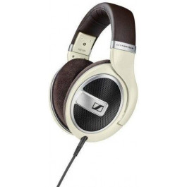   Sennheiser HD599