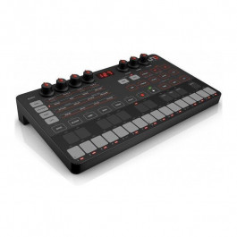   IK Multimedia Uno Synth