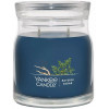 Yankee Candle Ароматична свічка  Bayside Cedar Medium (1630014E) - зображення 1