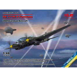   ICM He 111H-8 Paravane, німецький літак часів Другої світової війни (ICM48267)