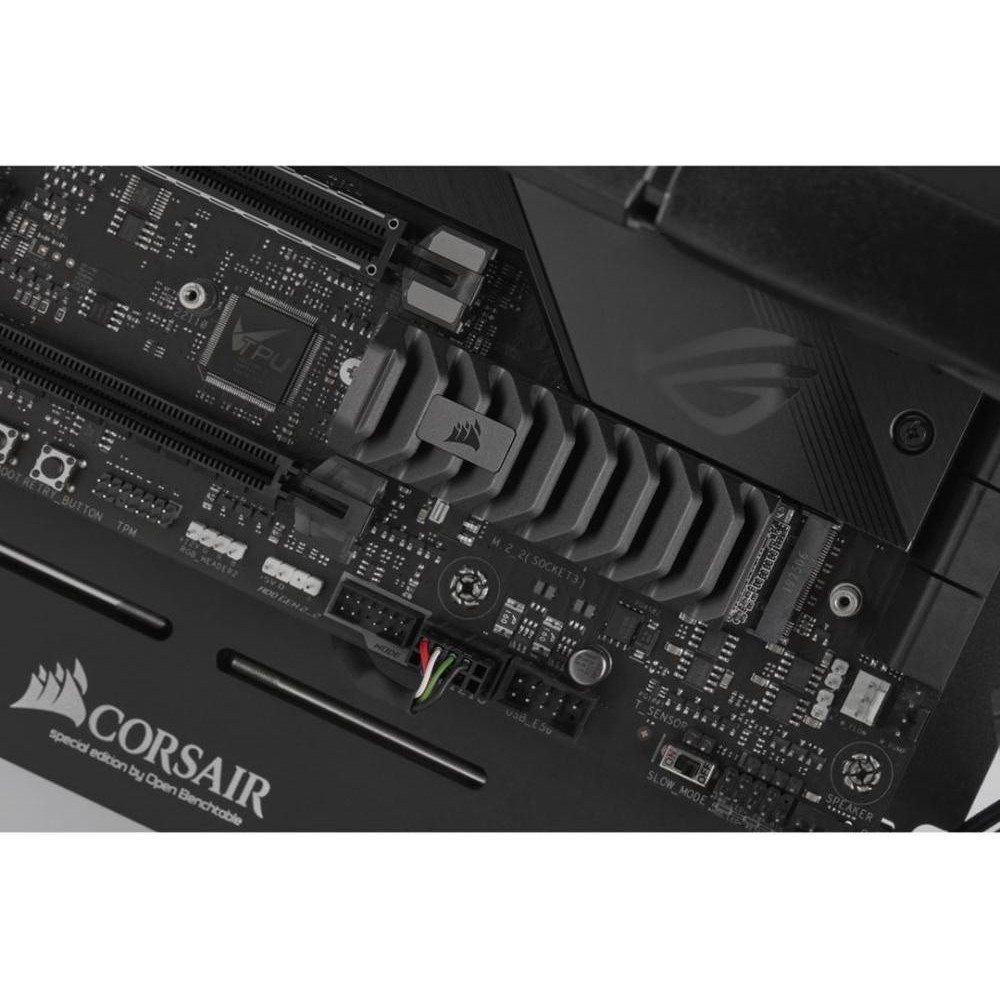 Corsair MP600 PRO XT 2 TB (CSSD-F2000GBMP600PXT) - зображення 1