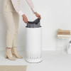 Brabantia Бак для белья Laundry Bin 35 л Plastic Lid White and Cool Grey (304866) - зображення 3