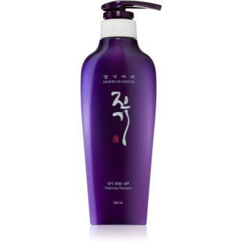 Daeng Gi Meo Ri Jin Gi Vitalizing Shampoo зміцнюючий та відновлюючий шампунь для сухого та ламкого волосся 300 мл - зображення 1