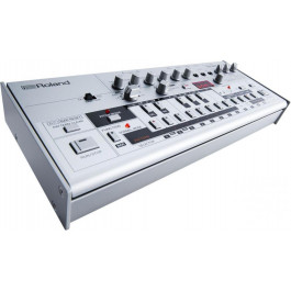   Roland TB-03