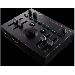   Roland Aira VT-4