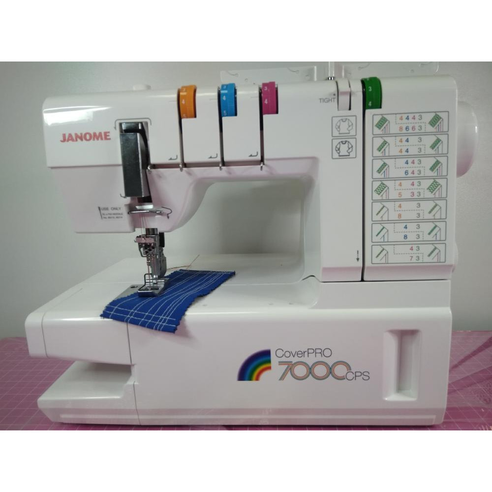 Janome Cover Pro 7000CPS - зображення 1