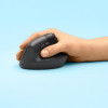 Logitech Lift Vertical Ergonomic Mouse Graphite (910-006473) - зображення 2