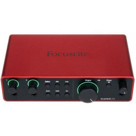   Focusrite Scarlett 2i2 4th Gen