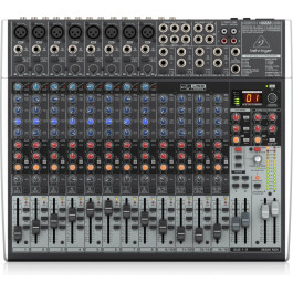   Behringer Xenyx X2222USB