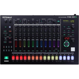   Roland TR-8S