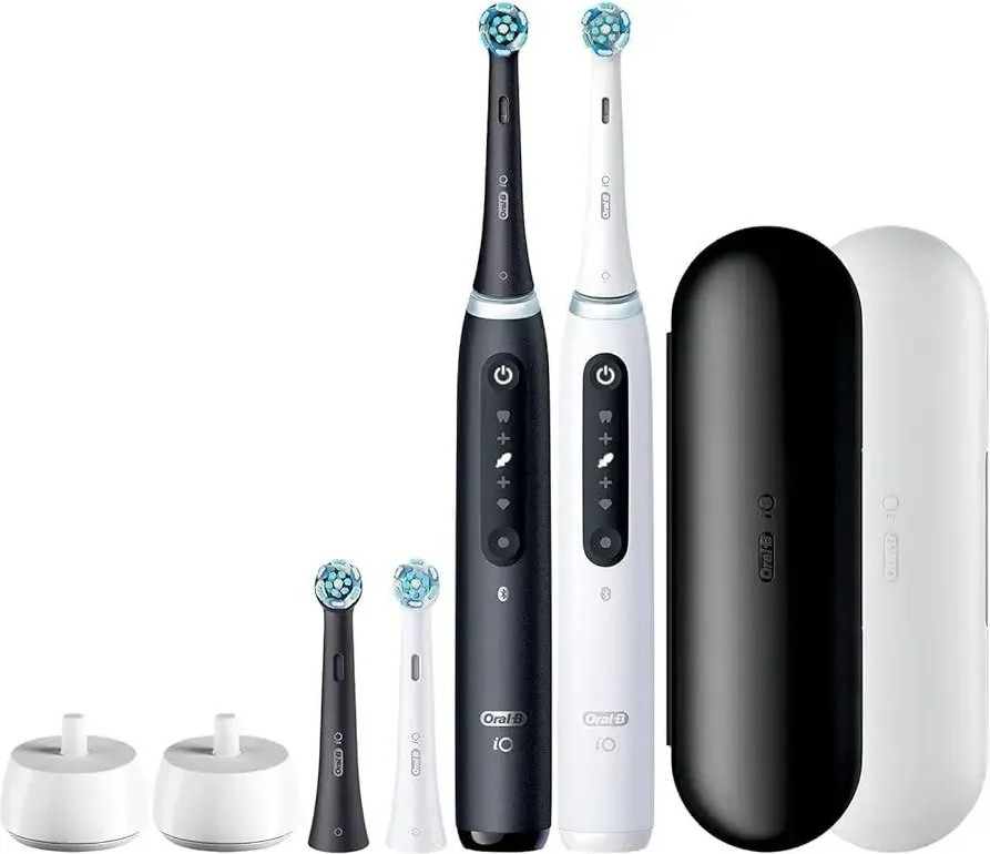 Oral-B iO Series 5 iOG5D.4M6.3K Black and White - зображення 1