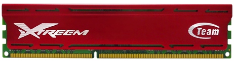 TEAM 32 GB (4x8GB) DDR3 1600 MHz (TXD332G1600HC9QC-V) - зображення 1