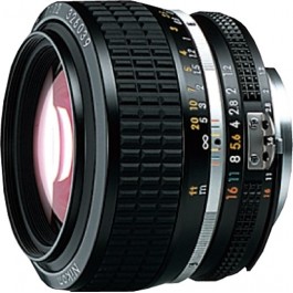 Nikon MF 50mm f/1,2 AIS