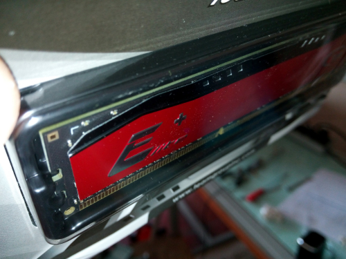 Фото Пам'ять для настільних комп'ютерів TEAM 4 GB DDR3 1600 MHz (TPRD34G1600HC1101) від користувача dr_ula