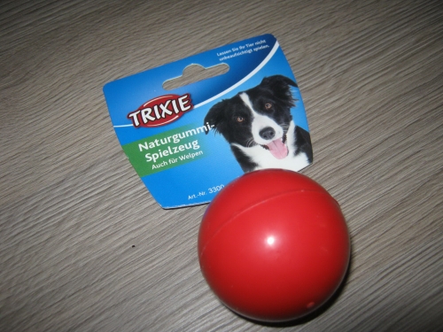 Фото Іграшка для собак Trixie Мяч цельная резина 3300 від користувача vinyl_acetate