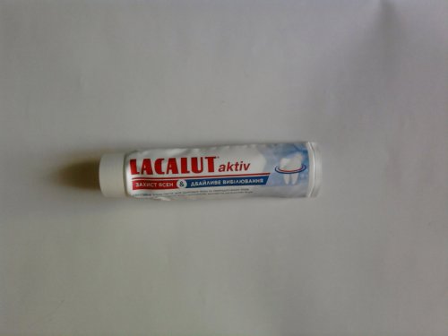 Фото  Lacalut Зубная паста Lacalut Aktiv Защита десен & Бережное отбеливание 75 мл (4016369696972) від користувача Test UA