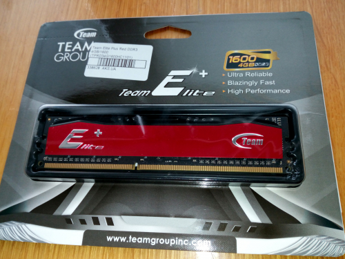 Фото Пам'ять для настільних комп'ютерів TEAM 4 GB DDR3 1600 MHz (TPRD34G1600HC1101) від користувача dr_ula