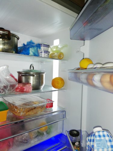 Фото Холодильник з морозильною камерою Beko RCNE560E35ZXB від користувача Galina Petrova