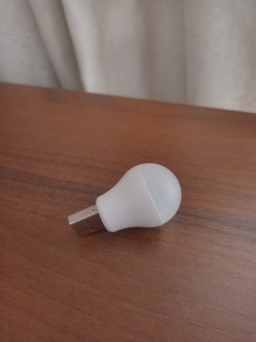 Фото USB лампа XO Y1 White від користувача Григорій Піртахія