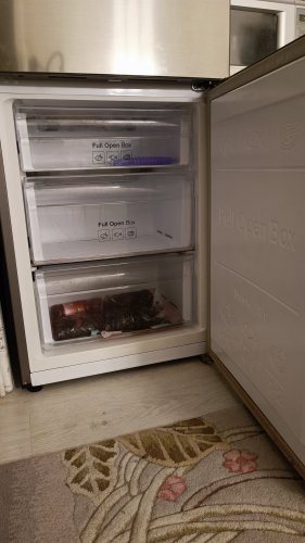 Фото Холодильник з морозильною камерою Samsung RB38T600ESA від користувача QuickStarts