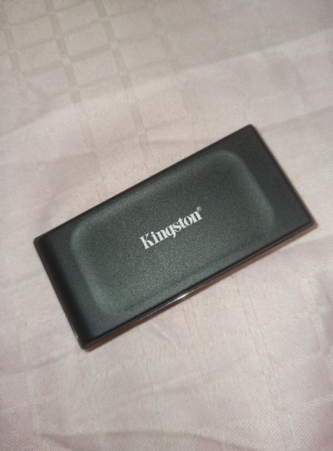 Фото SSD накопичувач Kingston XS1000 2 TB (SXS1000/2000G) від користувача Андрей Конышев