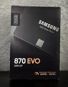Фото SSD накопичувач Samsung 870 EVO 250 GB (MZ-77E250B) від користувача innaga