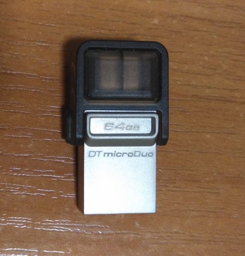 Фото Флешка Kingston 64 GB DataTraveler microDuo (DTDUO/64GB) від користувача 