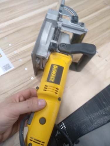 Фото Фрезер DeWALT DW682K від користувача Odessamebel