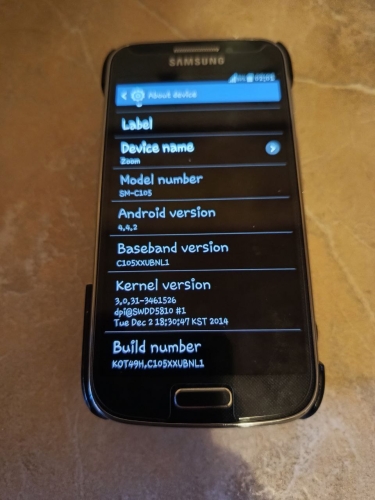 Фото Смартфон Samsung SM-C1010 Galaxy S4 Zoom (Black) від користувача zetsuobilly