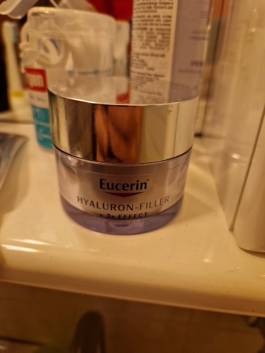 Фото крем для обличчя Eucerin Дневной крем против морщин  HyaluronFiller для сухой и чувствительной кожи 50 мл (4005800634857) від користувача 2364275