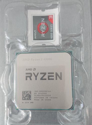 Фото Процесор AMD Ryzen 3 4300G (100-000000144) від користувача Romanoff