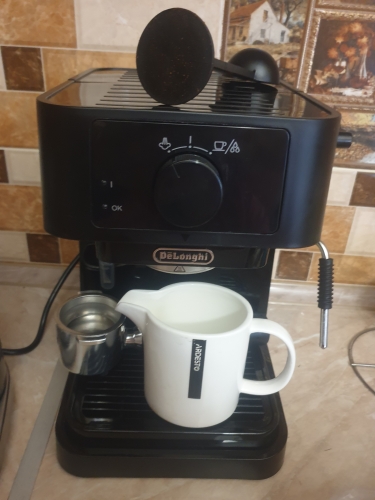 Фото Ріжкова кавоварка еспресо Delonghi EC 230.BK від користувача DO3ATOP