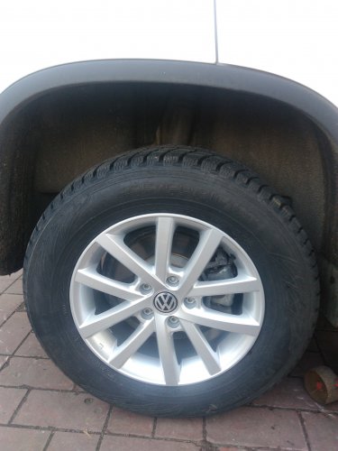 Фото Зимові шини Nokian Tyres WR SUV 3 (235/60R16 100H) від користувача Sergey
