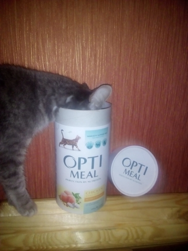 Фото Сухий корм Optimeal Для взрослых кошек Курица 1,5 кг (4820215369671) від користувача Vivien