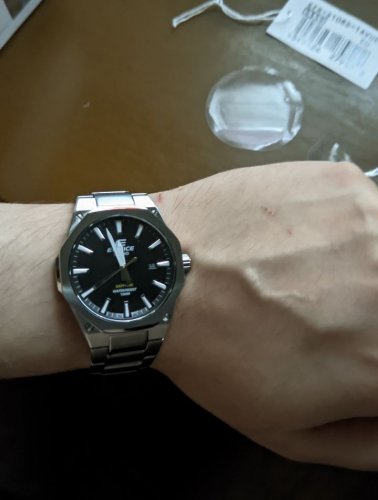 Фото Чоловічий годинник Casio EFR-S108D-1AVUEF від користувача keglya